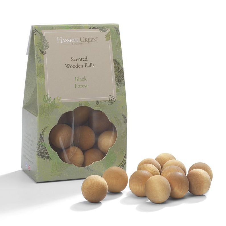 Black Forest - 12 Scented Wooden Balls Plus 30Ml Fragrance Oil Included