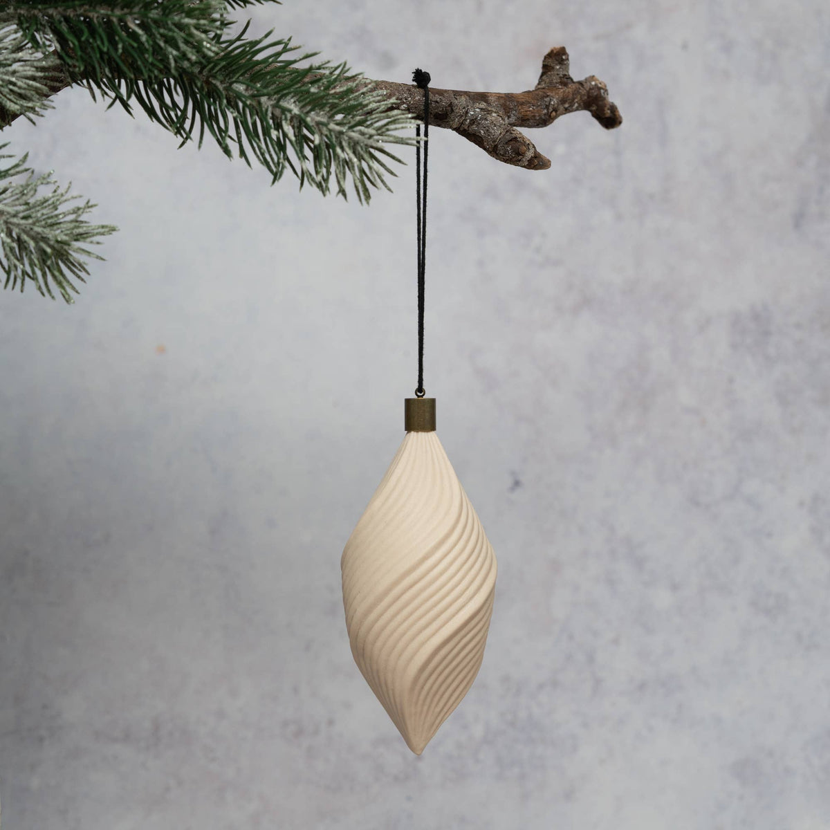Stone Bayani Ribbed Handmade Glass Christmas Ornament