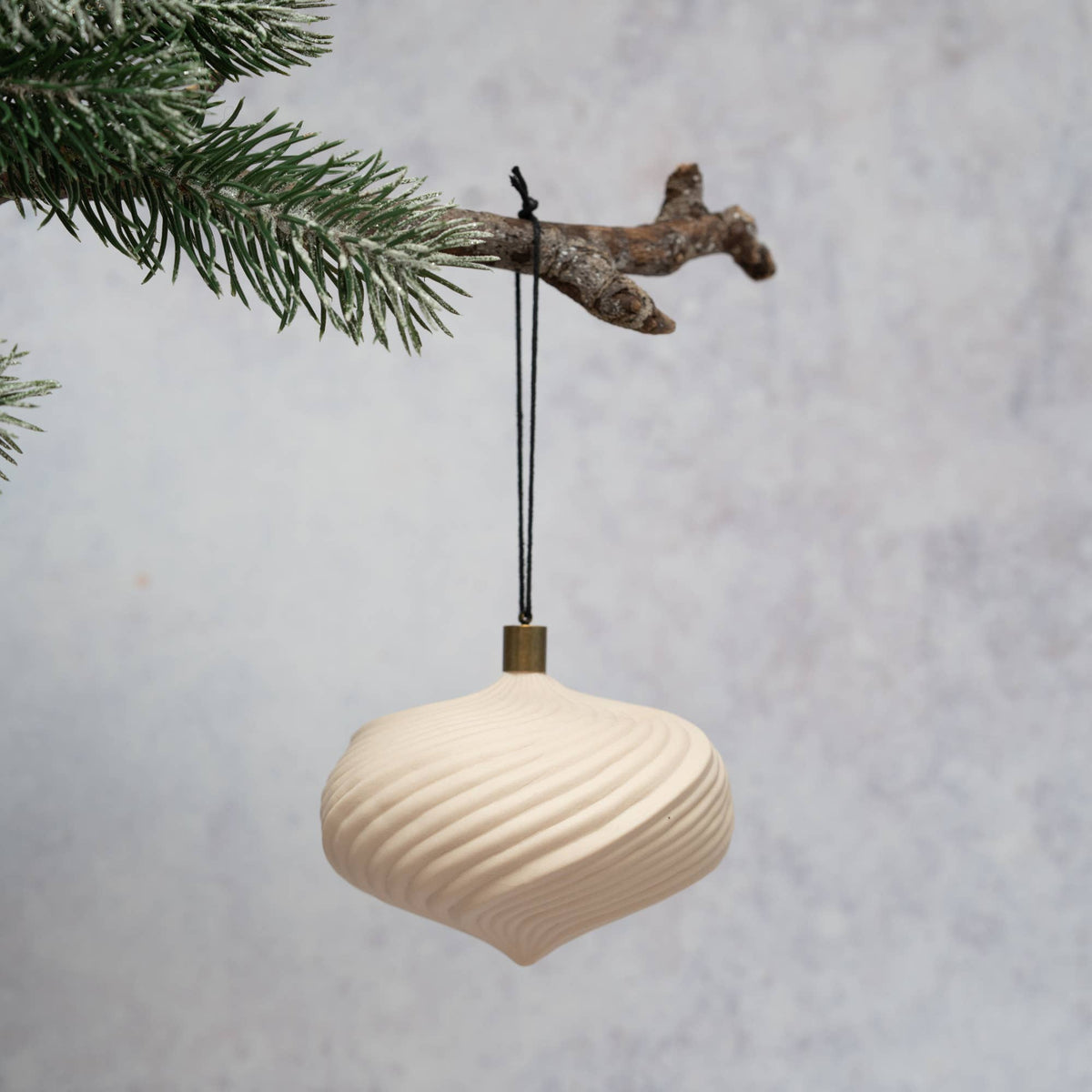 Stone Mayumi Ribbed Handmade Glass Christmas Ornament