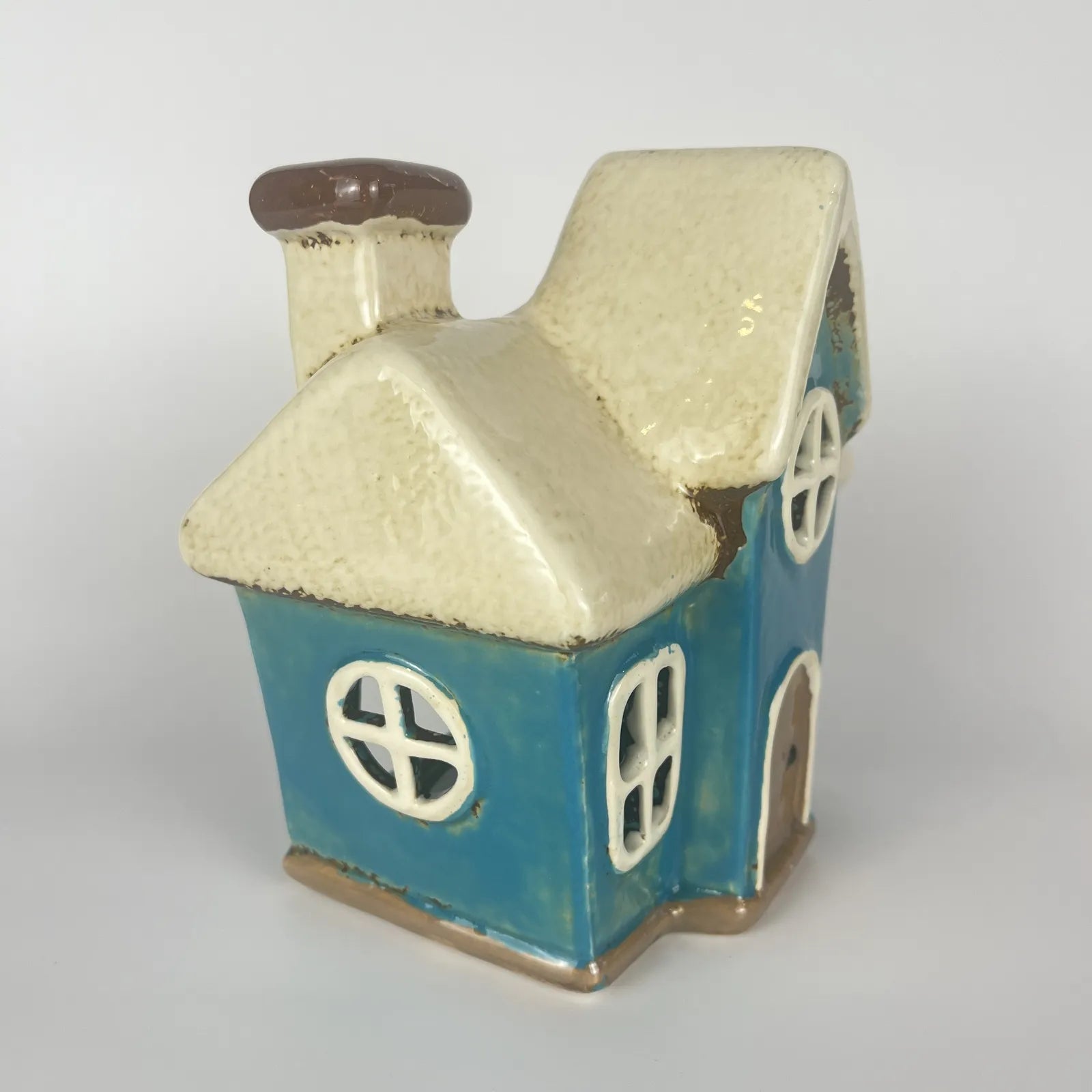 Blue Ceramic Tealight House with Cream Roof and Circular Window